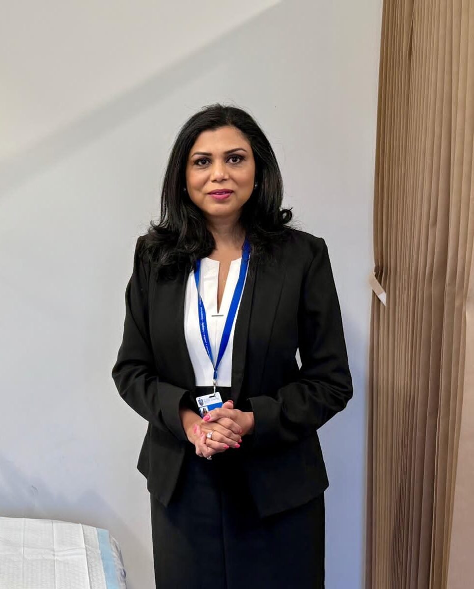Dr. Samina Ahmed, expert gynecologist and fertility doctor providing care to women with reproductive health concerns.